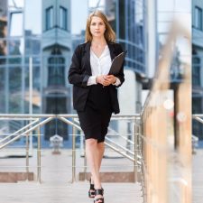 Dressing for the Role You’re Growing Into